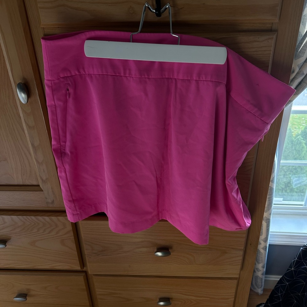 Vibrant Pink golf skort